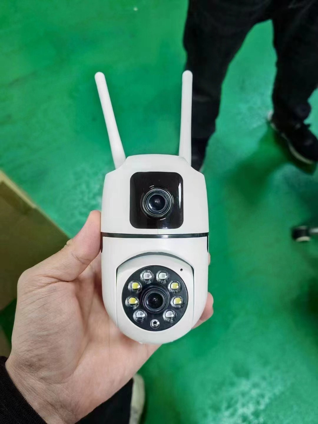 4MP UHD V380 APP Dual Lens E27 - đánh giá và giá Smart Home Windows App